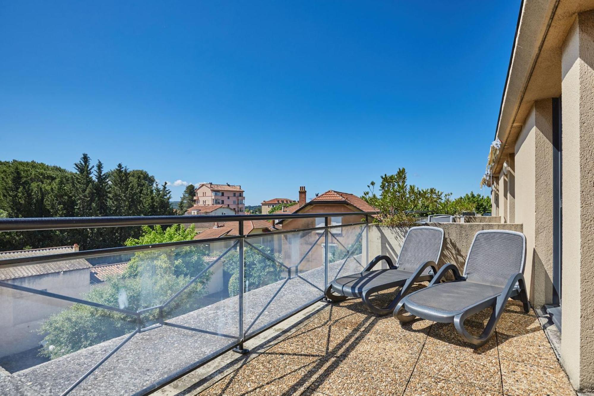 Appart Hotel Odalys City Aix En Provence Les Floridianes Екс-ан-Прованс Екстер'єр фото