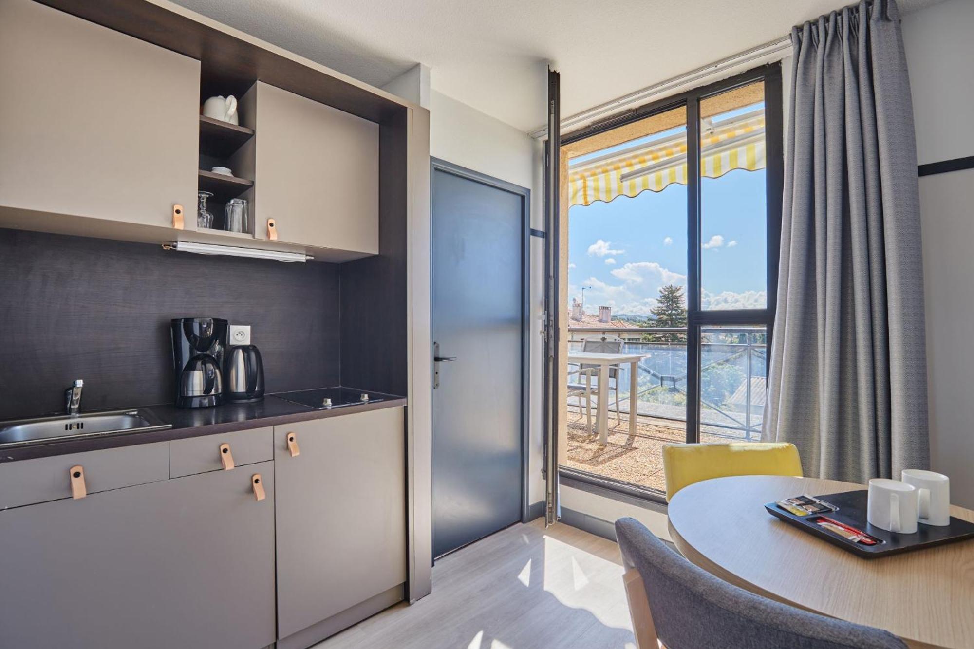 Appart Hotel Odalys City Aix En Provence Les Floridianes Екс-ан-Прованс Екстер'єр фото