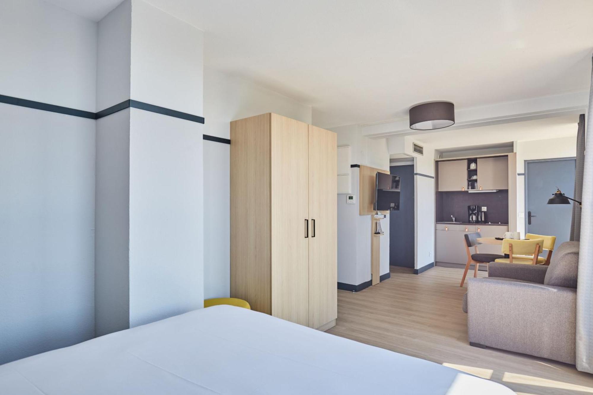Appart Hotel Odalys City Aix En Provence Les Floridianes Екс-ан-Прованс Екстер'єр фото